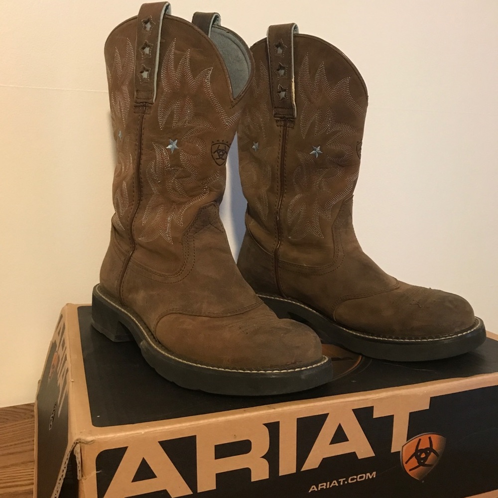 Woman’s Ariat ProBaby Boots in Driftwood Brown